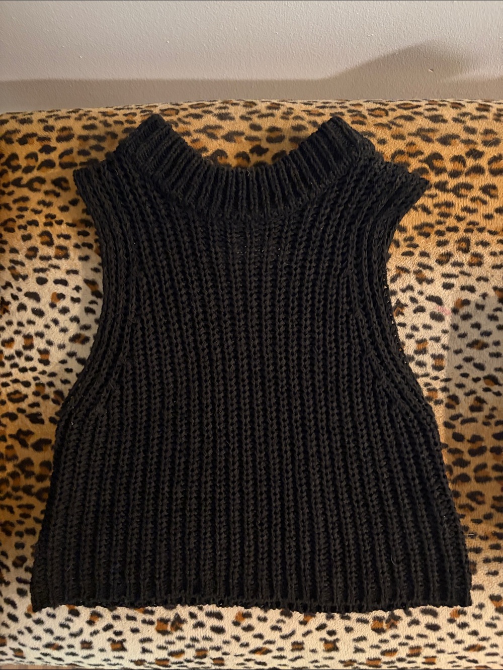 OAK + FORT Black Ribbed Knit Sleeveless Turtleneck Vest